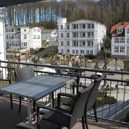 Villa - Riverboat 53 - Louisa